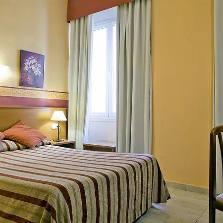 Hotel Boston *